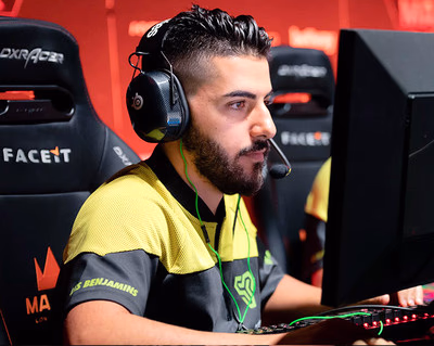 MAJ3R.cfg